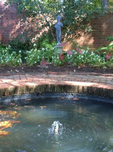 DuBose House gardens